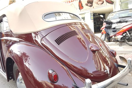 VW BEETLE CONVERTIBLE