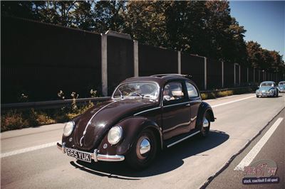 1952 Split Window Sunroof Beetle at BBT Convoy to Bad Camberg 2019 - IMG_0015.jpg