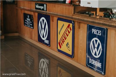 Old VW Signs at BBT Convoy to Hessisch Oldendorf 2022 - IMG_0952.jpg