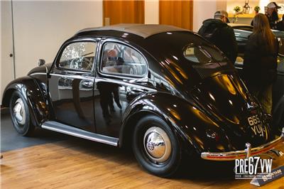 Original Sunroof Split Beetle at Volksworld 2023 - IMG_3765.jpg